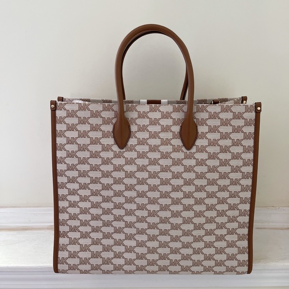 !LAST ONE Michael Kors Mirella Large Tote - Picture 7 of 8